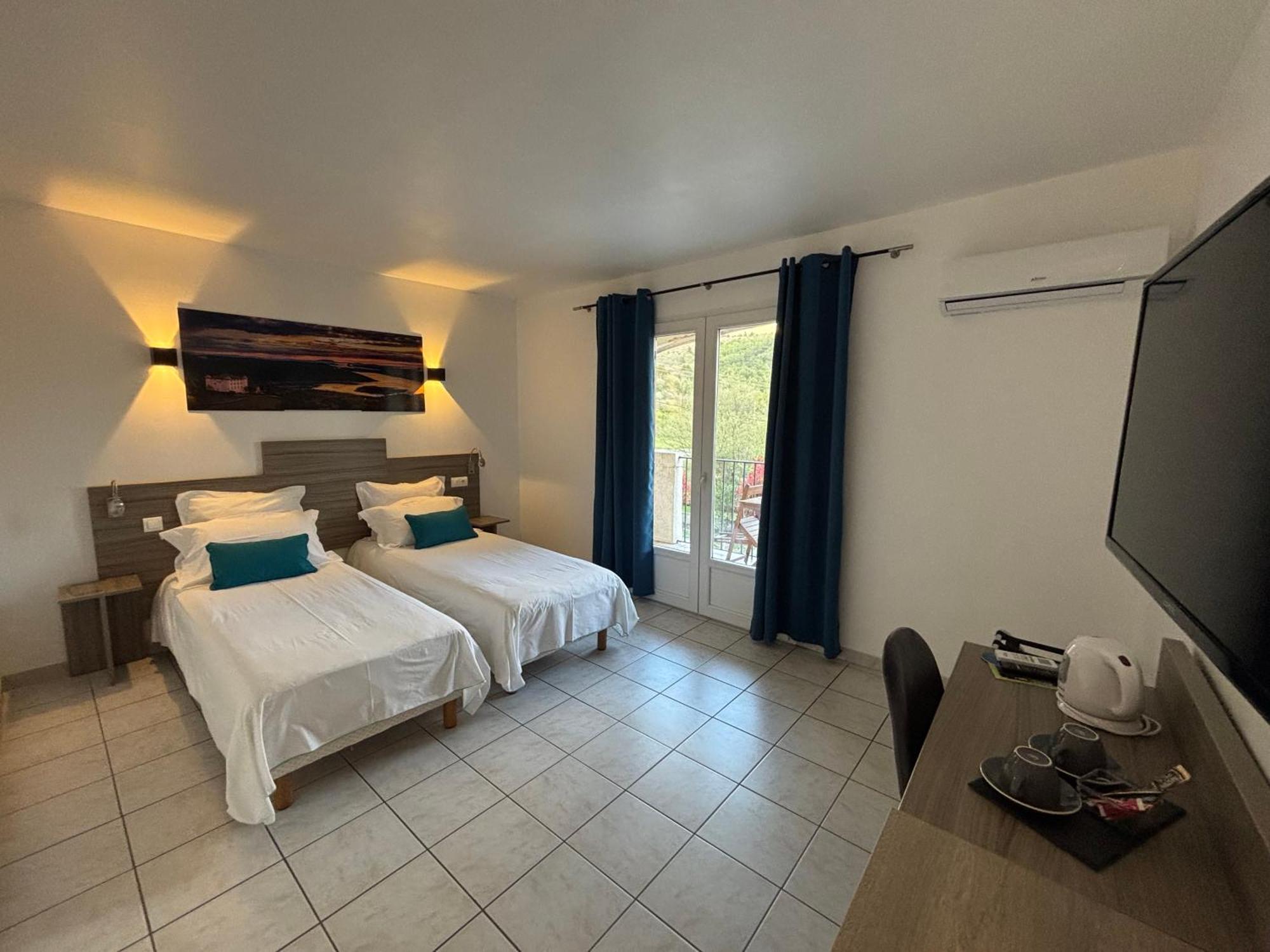 Hotel Spa L'Ermitage Les Salles-sur-Verdon Ngoại thất bức ảnh